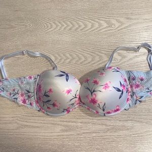 Victoria’s Secret “PINK” Bra